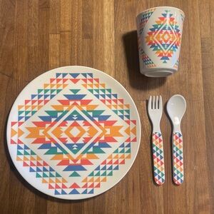 Pendleton Baby Toddler Kids Melamine Dish Set. Plate, Cup, Spoon and Fork. Cute!